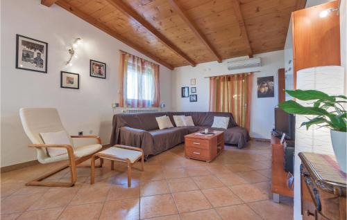 Liznjan Apartment | Beautiful Apartment In Pula