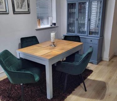 St. Helier Apartment | Beautiful apartment in SW London
