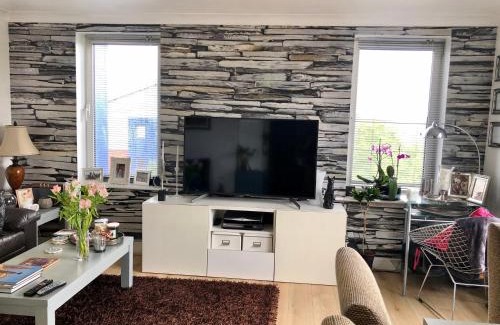St. Helier Apartment | Beautiful apartment in SW London