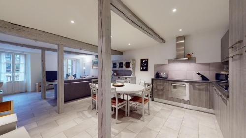 Sion Apartment | Beautiful apartment in the heart of the old city