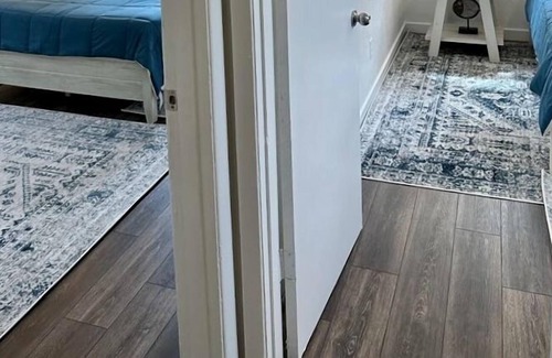 Hickory Apartment | Beautiful Apartment in Central Location