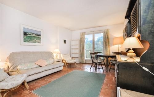 Valbonne Apartment | Beautiful Apartment In Valbonne With Kitchen