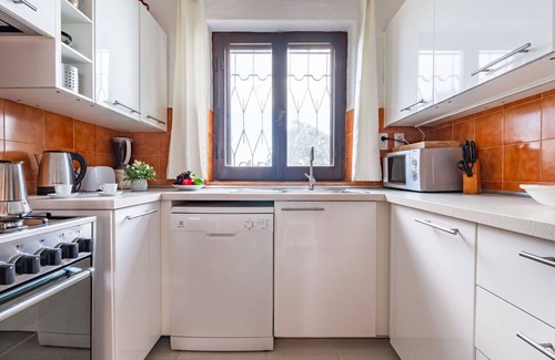 Province of Cagliari Villa | Beautiful apartment in villa for 8 guests with A/C, WIFI, TV and patio