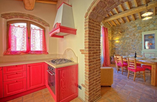 Poggibonsi Apartment | Beautiful apartment for 4 guests with WIFI, A/C, pool and TV, close to San Gimignano