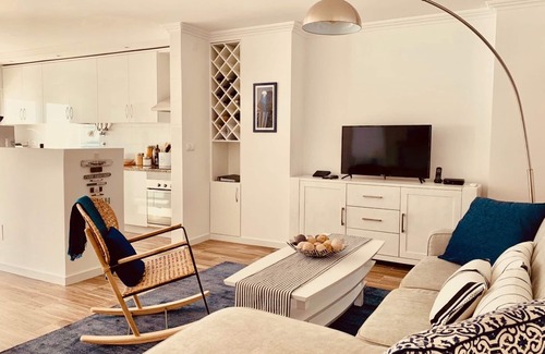 Santiago Apartment | Beautiful apartment, jacuzzi & large terrace with sea view