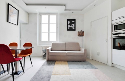 Arsenal Apartment | Beautiful Apartment Marais/Bastille