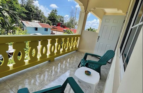 West End Apartment | Beautiful Apartment near the Beach in Jamaica