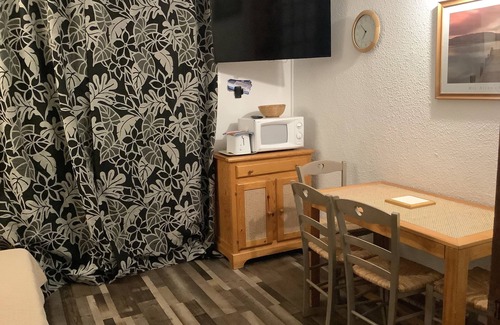 Risoul Apartment | Beautiful apartment, right on the slopes (swimming pool and private tennis court in summer)