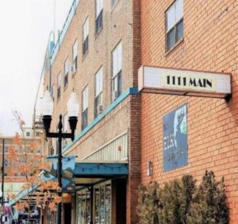 Downtown Klamath Falls Apartment | Beautiful Apartment 307 in a 100 year old building