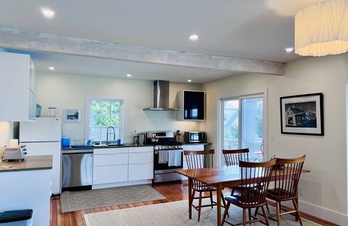 North Haven Apartment | Beautiful apartment centrally located on the scenic Island of North Haven
