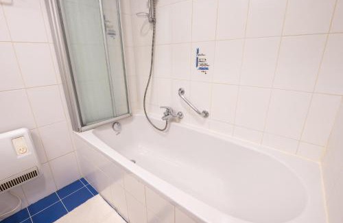 Raversijde Apartment | Beautiful apartment with Sea Views and parking