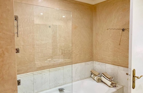 Hivernage House | Beautiful Appartment with pool in the city center