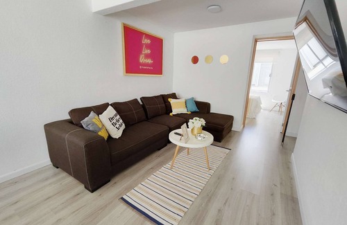 Escandon Apartment | Beautiful Apt steps to Condesa. 4Beds +Parking