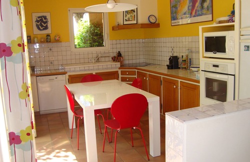 Pujaut House | BEAUTIFUL ARCHITECT HOUSE IN A GREEN CASE NEAR AVIGNON