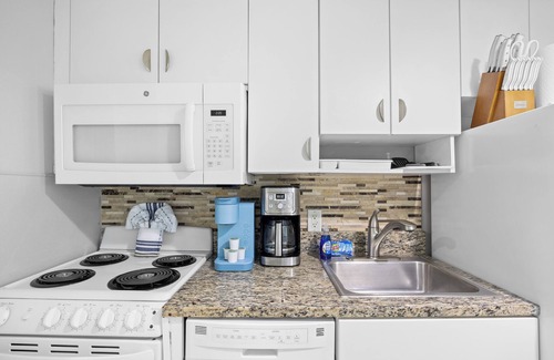 Ocean Drive Condo | Beautiful Avista Resort-New Listing-Ocean Front Condo-Newly Updated, Must See
