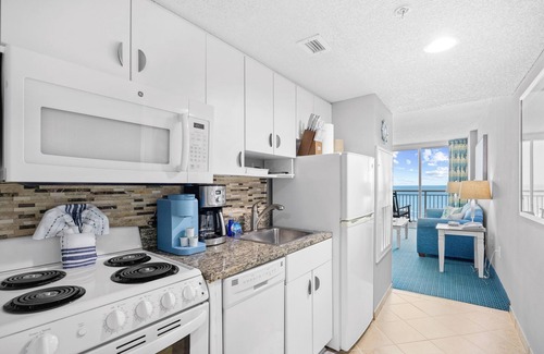 Ocean Drive Condo | Beautiful Avista Resort-New Listing-Ocean Front Condo-Newly Updated, Must See