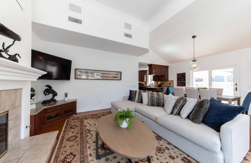Balboa Island House | Beautiful Balboa Island Home - Steps To The Water!