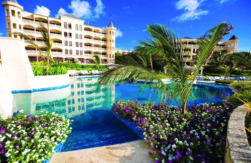 Diamond Valley Condo | Beautiful Barbados In Luxury On The Best Beach In The World
