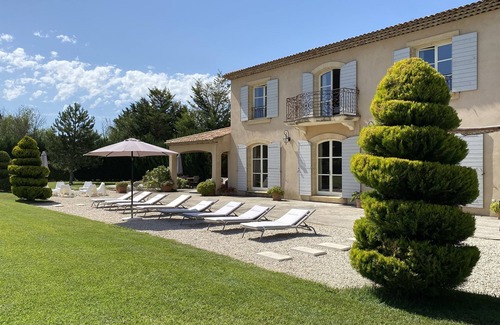 Aix-en-Provence House | Beautiful Bastide with large pool