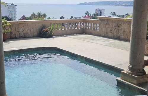 Bucerias Condo | Beautiful Bay Views, close to Town Center, Dining and Beach