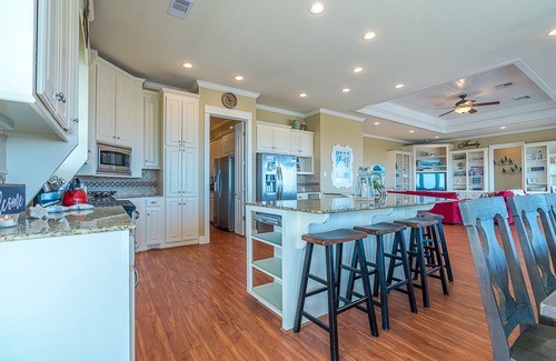Port Bolivar House | Beautiful Beachfront - Biscayne Fantasea