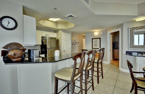 Panama City Beach Condo | BEAUTIFUL BEACHFRONT! 3BEDS&3BATHS! SLEEPS 8!