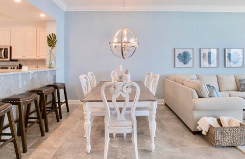 Orange Beach Condo | Beautiful beach front luxury condo! Walk to dine!
