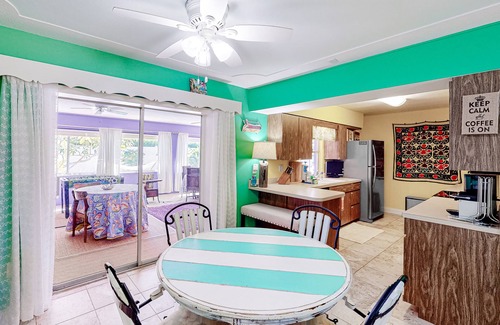 Holmes Beach House | Beautiful Beach Home Right Near the Water with Private Pool, AC, & Fast WiFi