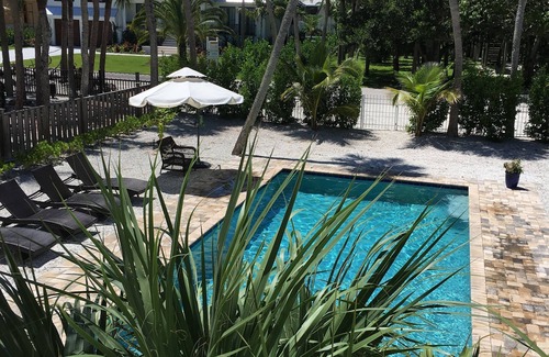 Golden Beach House | Beautiful Beach House with large pool