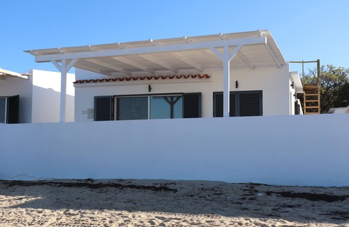 Olhao House | Beautiful beach house Armona island with Sea Views!