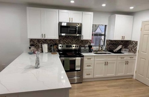 Bonita Shores Apartment | Beautiful Beach Oasis