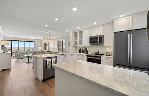 Madeira Beach Condo | Beautiful Beachfront Condo with Pool, Balcony, Gulf views + Pool Access