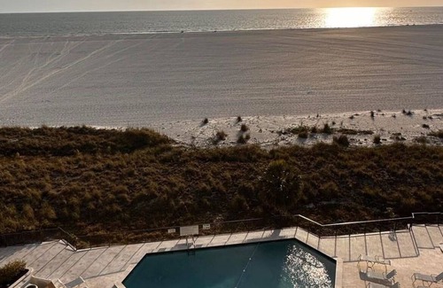 Marco Island Condo | Beautiful Beachfront Apartment, Marco Island,