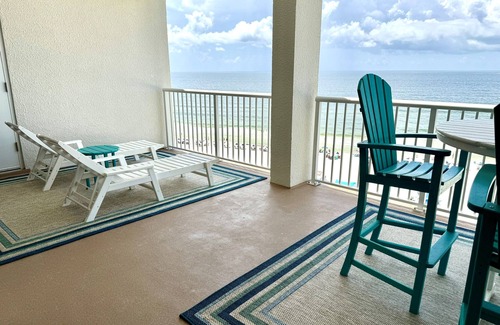 Orange Beach Condo | Beautiful Beachfront 3BR Bunk Room! Summer House 802B - The Pelican Perch