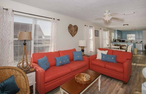 Fort Morgan House | Beautiful Beachfront Pet Friendly Duplex - AOK West