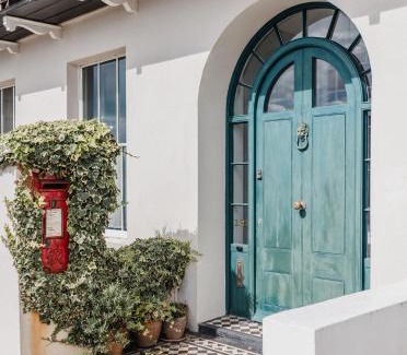 St Leonards-On-Sea House | Beautiful Beachfront Townhouse