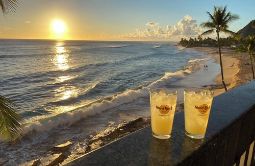 Makaha Condo | Beautiful beachfront paradise for lovers in North West Oahu Hawaii