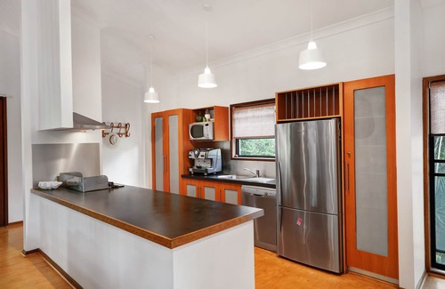 Point Lookout House | Beautiful Beachhouse In Central Point Lookout