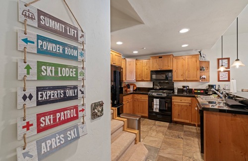 Purgatory House | Beautiful Black Bear townhome across from Purgatory Resort. Club access!