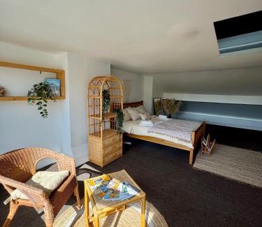 Erdington House | Beautiful Bohemian Double Bedroom in Birmingham