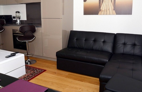 Bromley South Apartment | BEAUTIFUL BOW HOLIDAY HOME