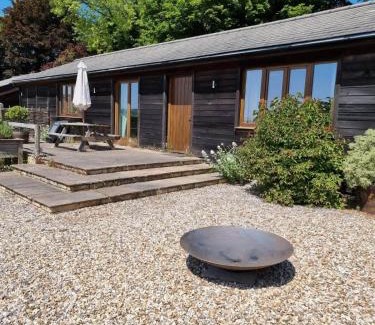 Corsham House | Beautiful Box Hill Lodge