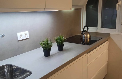 Genil Apartment | Beautiful brand new apartment in the center of Granada