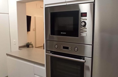 Genil Apartment | Beautiful brand new apartment in the center of Granada