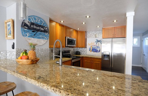 Poipu Condo | BEAUTIFUL BREATH-TAKING Ocean Views w/AC, Upscale Furnishing, & Art.