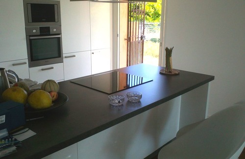 Golfe Juan Villa | Beautiful, bright, quiet Villa, recent renovation 5 mins walk from the beach