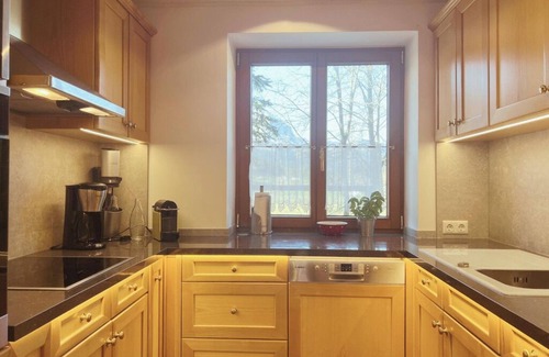 Reith bei Kitzbuehel Ski Chalet | Beautiful chalet with a wonderful view and pine bed