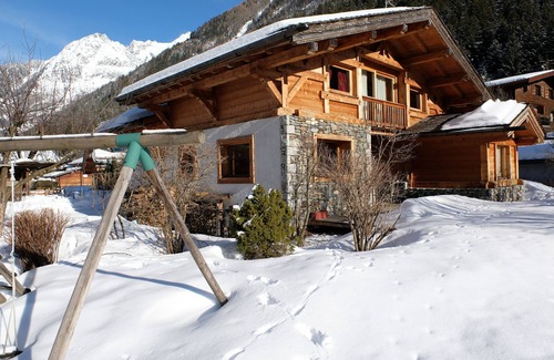 Chamonix-Mont-Blanc Ski Chalet | Beautiful chalet in Chamonix in a quiet, garden full south, beautiful view.