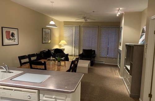 East Kootenay Apartment | Beautiful Mountain Getaway in the Columbia Valley