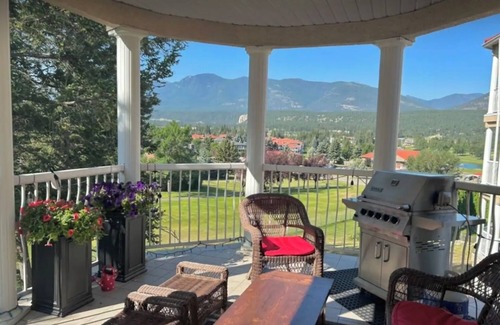 East Kootenay Apartment | Beautiful Mountain Getaway in the Columbia Valley